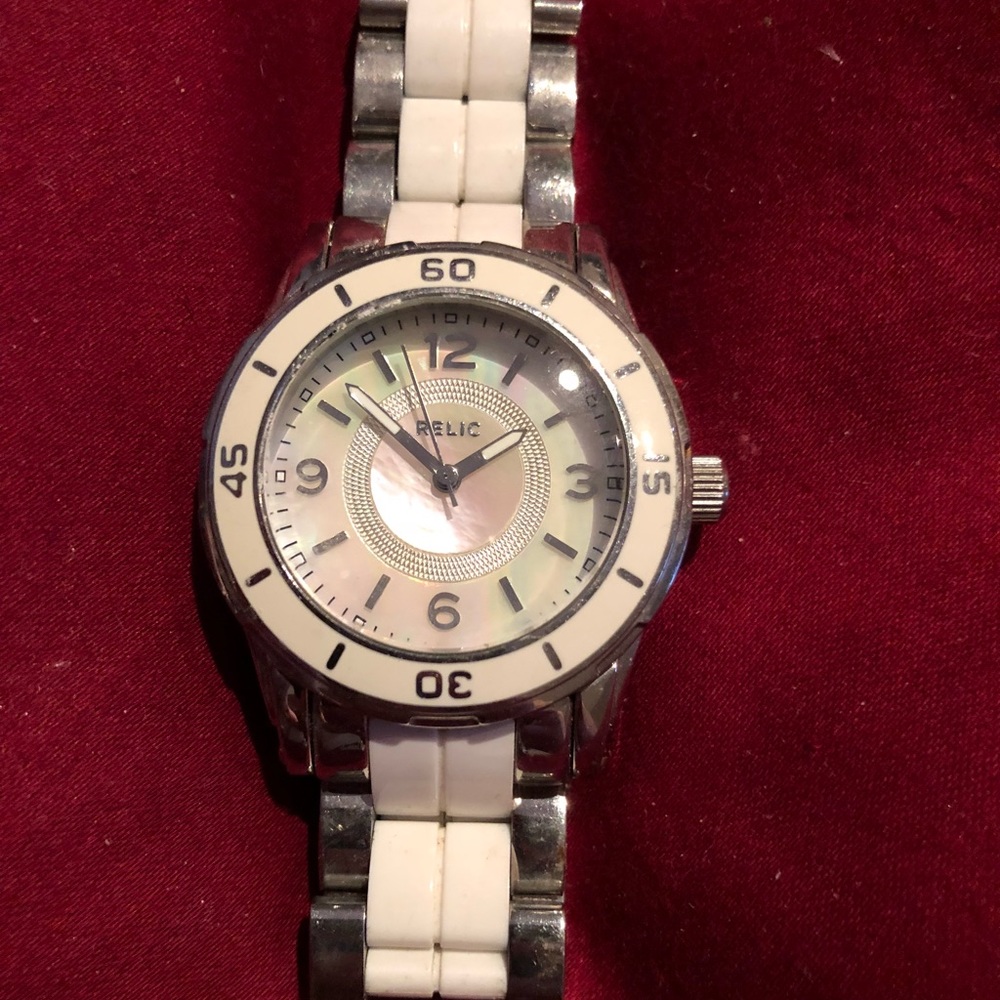 Relic Watch